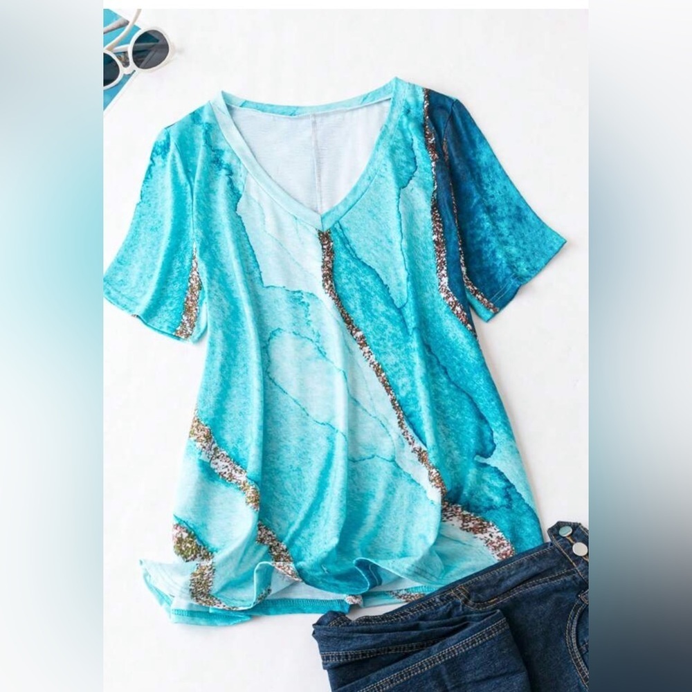 3/$13 -Trendy marble short sleeve V neck casual shirt. Size 2X